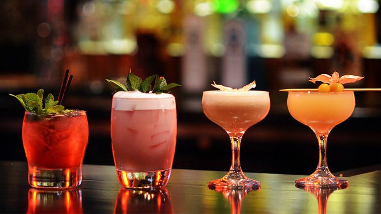 Healthy Holiday Cocktails
